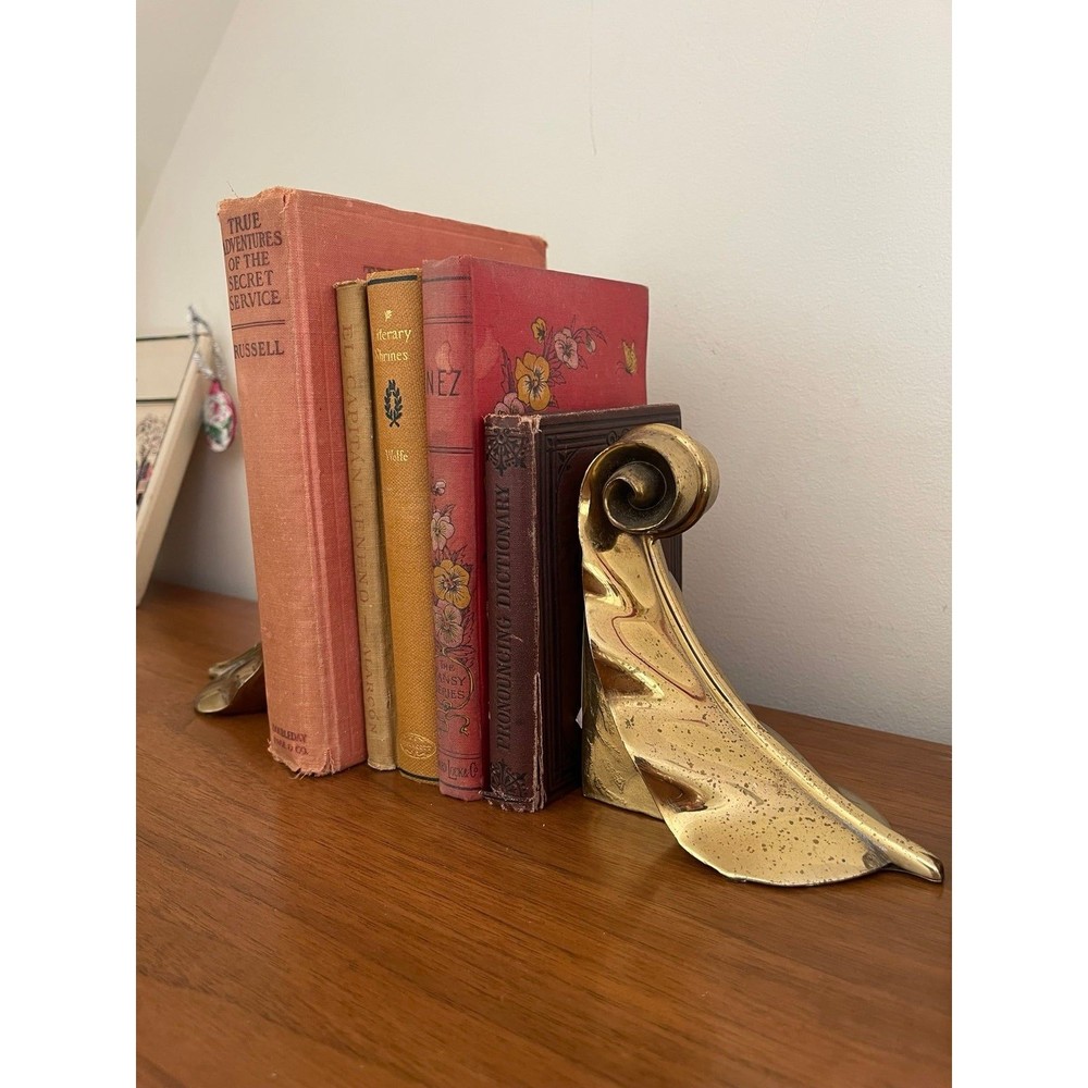 Vintage Neoclassical Style Brass Acanthus Leaf Bookends